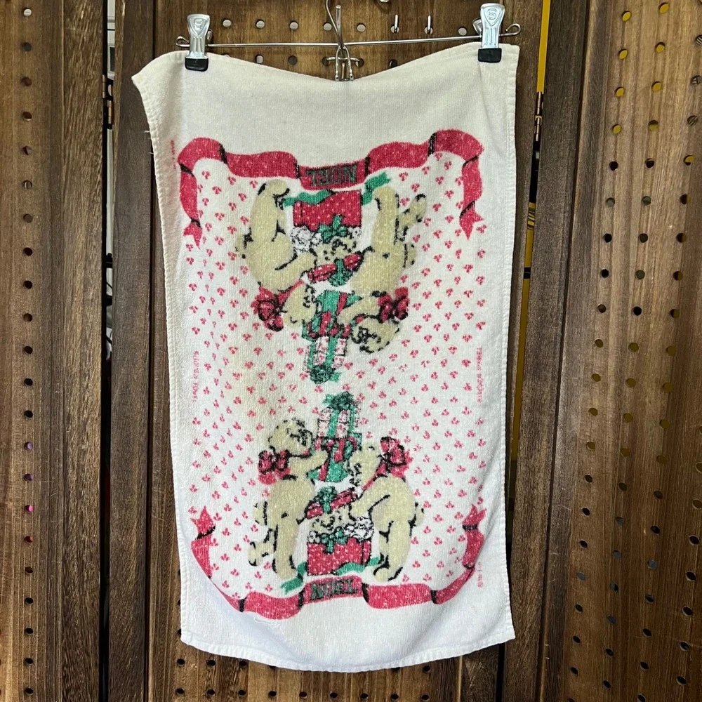 Vintage Duck and Bear Holiday Print Kitchen Towels Lot of 2 cottagecore kitsch